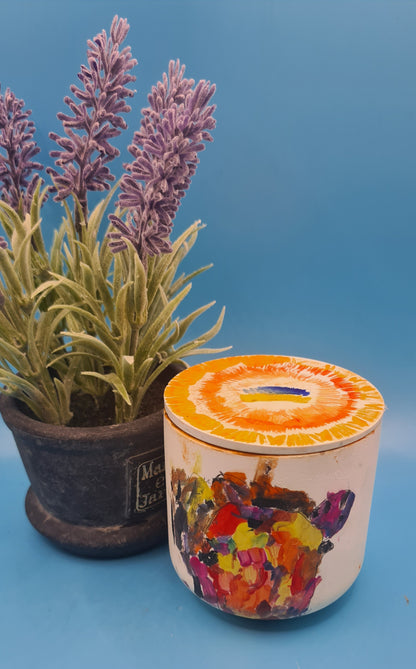 Harvest Delight: Fruity Bliss Candle